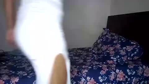 Snapshot of rangel_sex chatting on 01/24/25, 10:08 Rangel and Lola online show from 01/24/25, 10:08