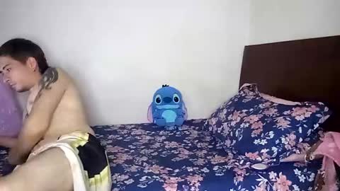 Snapshot of rangel_sex chatting on 02/02/25, 12:40 Rangel and Lola online show from 02/02/25, 12:40