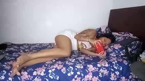 Snapshot of rangel_sex chatting on 02/26/25, 12:16 Rangel and Lola online show from 02/26/25, 12:16