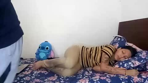 Snapshot of rangel_sex chatting on 02/27/25, 08:31 Rangel and Lola online show from 02/27/25, 08:31