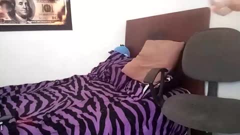 Snapshot of rangel_sex chatting on 09/10/25, 07:14 Rangel and Lola online show from 09/10/25, 07:14