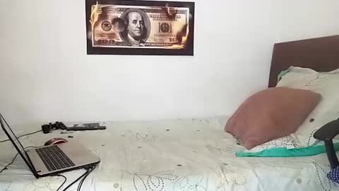 Rangel and Lola online show from 12/22/25, 04:26