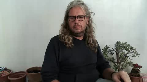 Snapshot of ranthanplan46 chatting on 10/05/25, 11:52 Ran online show from 10/05/25, 11:52