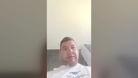 Snapshot of raoul_adi chatting on 08/03/26, 10:21 raoul_adi online show from 08/03/26, 10:21