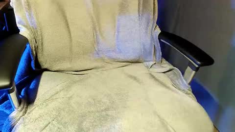 Raptor online show from 12/19/25, 04:36