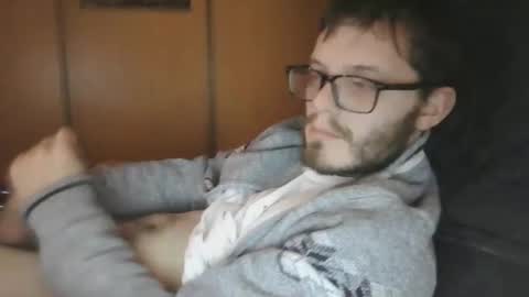 Snapshot of raphaellamane250601 chatting on 12/15/24, 08:04 raphaellamane250601 online show from 12/15/24, 08:04