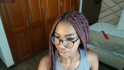 Raquel online show from 01/26/25, 11:39