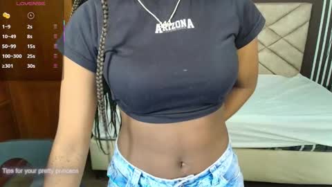 Raquel online show from 09/28/25, 11:26