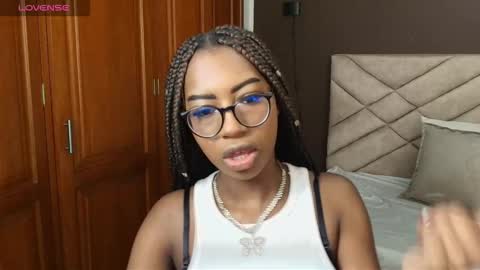 Raquel online show from 10/06/25, 11:51