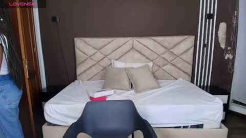 Raquel online show from 12/03/25, 11:52