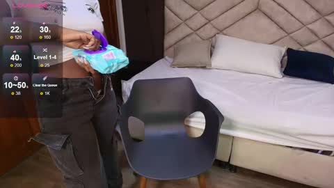 Snapshot of raqueljones_ chatting on 01/15/26, 03:00 Raquel online show from 01/15/26, 03:00