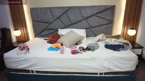 Raquel online show from 04/08/26, 07:14