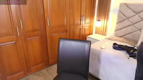 Snapshot of raqueljones_ chatting on 06/23/26, 12:03 Raquel online show from 06/23/26, 12:03