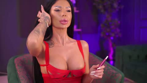 Raquelle online show from 12/20/24, 06:45