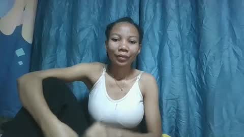 Snapshot of rasoanetteee chatting on 09/30/25, 07:46 rasoanetteee online show from 09/30/25, 07:46