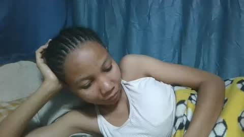 Snapshot of rasoanetteee chatting on 10/05/25, 08:18 rasoanetteee online show from 10/05/25, 08:18