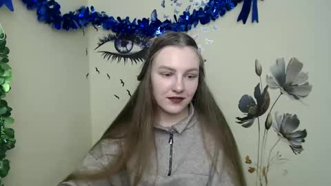 Snapshot of raspberry0101 chatting on 01/17/25, 12:52 raspberry0101 online show from 01/17/25, 12:52