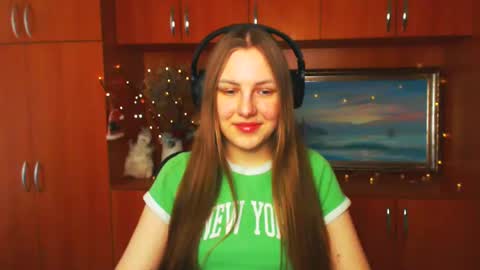 Snapshot of raspberry0101 chatting on 03/04/25, 01:28 raspberry0101 online show from 03/04/25, 01:28