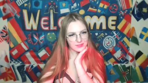 Snapshot of raspberry0101 chatting on 09/18/25, 04:53 raspberry0101 online show from 09/18/25, 04:53