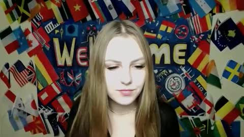 Snapshot of raspberry0101 chatting on 12/01/25, 04:01 raspberry0101 online show from 12/01/25, 04:01