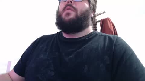 Snapshot of rastalover chatting on 02/03/25, 06:17 LoveMan online show from 02/03/25, 06:17