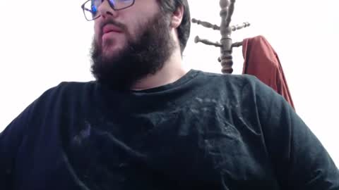 Snapshot of rastalover chatting on 02/11/25, 09:03 LoveMan online show from 02/11/25, 09:03