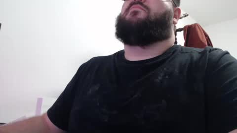 Snapshot of rastalover chatting on 02/17/25, 07:31 LoveMan online show from 02/17/25, 07:31