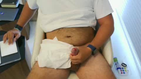 Snapshot of raulmartinez8888 chatting on 05/02/26, 09:20 RM online show from 05/02/26, 09:20
