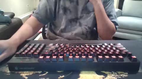 7 in size online show from 12/19/24, 07:29