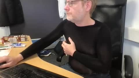 Raunchy me online show from 01/08/26, 02:19