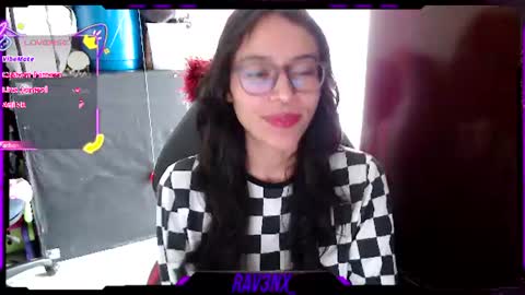 Snapshot of rav3nx_ chatting on 07/08/26, 05:06 online show from 07/08/26, 05:06