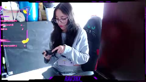 Snapshot of rav3nx_ chatting on 07/10/26, 02:41 online show from 07/10/26, 02:41
