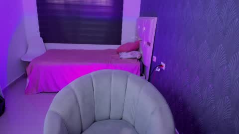 Rave online show from 04/01/26, 03:31