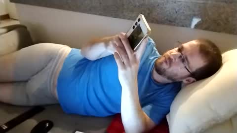 Raven online show from 04/17/26, 02:36