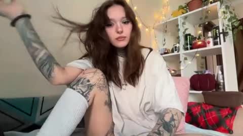 Snapshot of raven_armor chatting on 07/28/26, 01:10 raven_armor online show from 07/28/26, 01:10