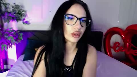 Raven Foxxy online show from 03/04/26, 07:03