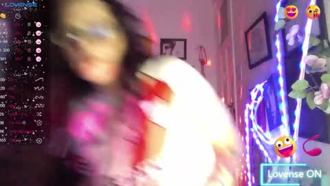 Raven online show from 11/09/25, 11:36