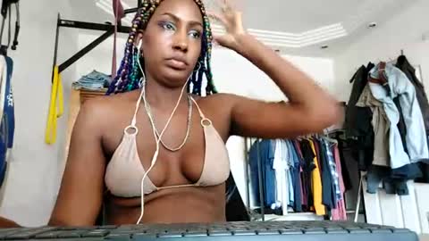 ravenbby online show from 06/29/26, 10:48