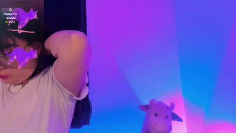 Raven  online show from 11/23/25, 02:55