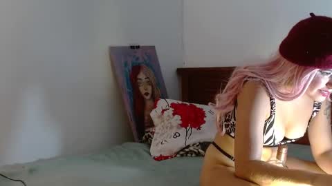 Snapshot of ravenlotus chatting on 11/28/25, 08:55 ravenlotus online show from 11/28/25, 08:55