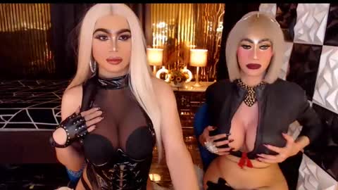 Snapshot of ravenmystiquex chatting on 05/23/26, 02:50 ravenmystiquex online show from 05/23/26, 02:50