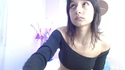 Snapshot of ravennocturne chatting on 12/26/24, 08:32 Helena Viktoria Volkov online show from 12/26/24, 08:32