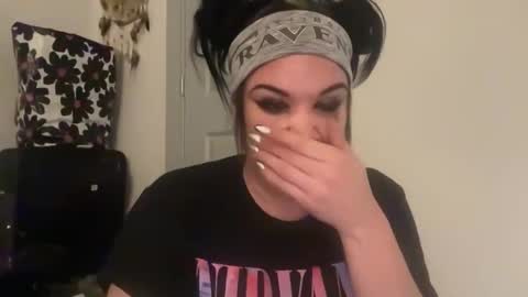 Raven Ray online show from 04/22/26, 04:59