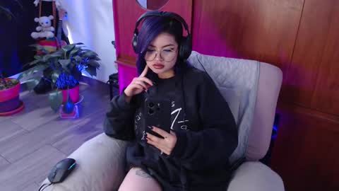 raventh_ online show from 02/25/26, 12:26