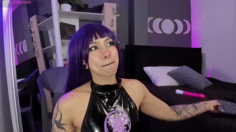 Raven Witch online show from 01/25/25, 12:17