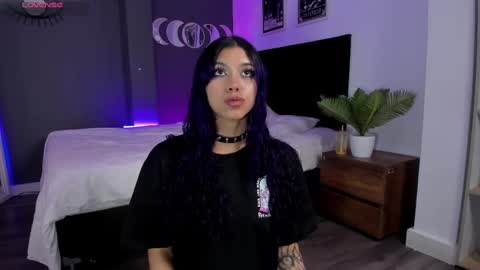 Raven Witch online show from 02/27/25, 09:14