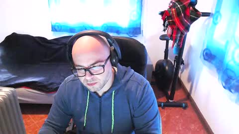 Snapshot of ravingr3d3 chatting on 02/19/25, 03:27 ravingr3d3 online show from 02/19/25, 03:27