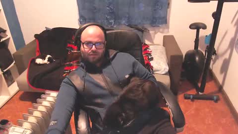 Snapshot of ravingr3d3 chatting on 03/03/25, 10:42 ravingr3d3 online show from 03/03/25, 10:42