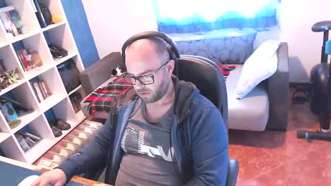 Snapshot of ravingr3d3 chatting on 03/04/25, 12:01 ravingr3d3 online show from 03/04/25, 12:01