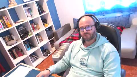 Snapshot of ravingr3d3 chatting on 03/09/25, 02:10 ravingr3d3 online show from 03/09/25, 02:10